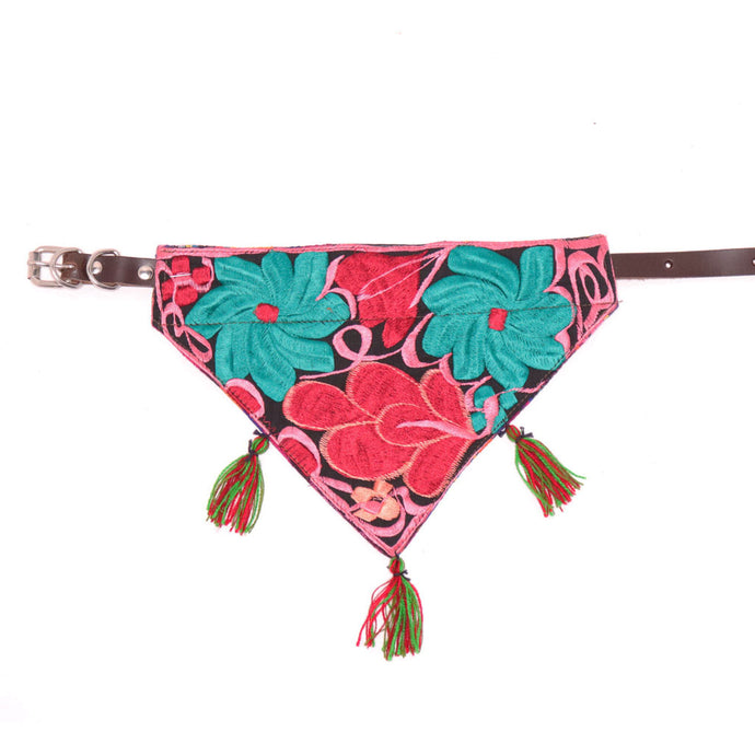 Leo Y Lola Bandana Collar - S/M